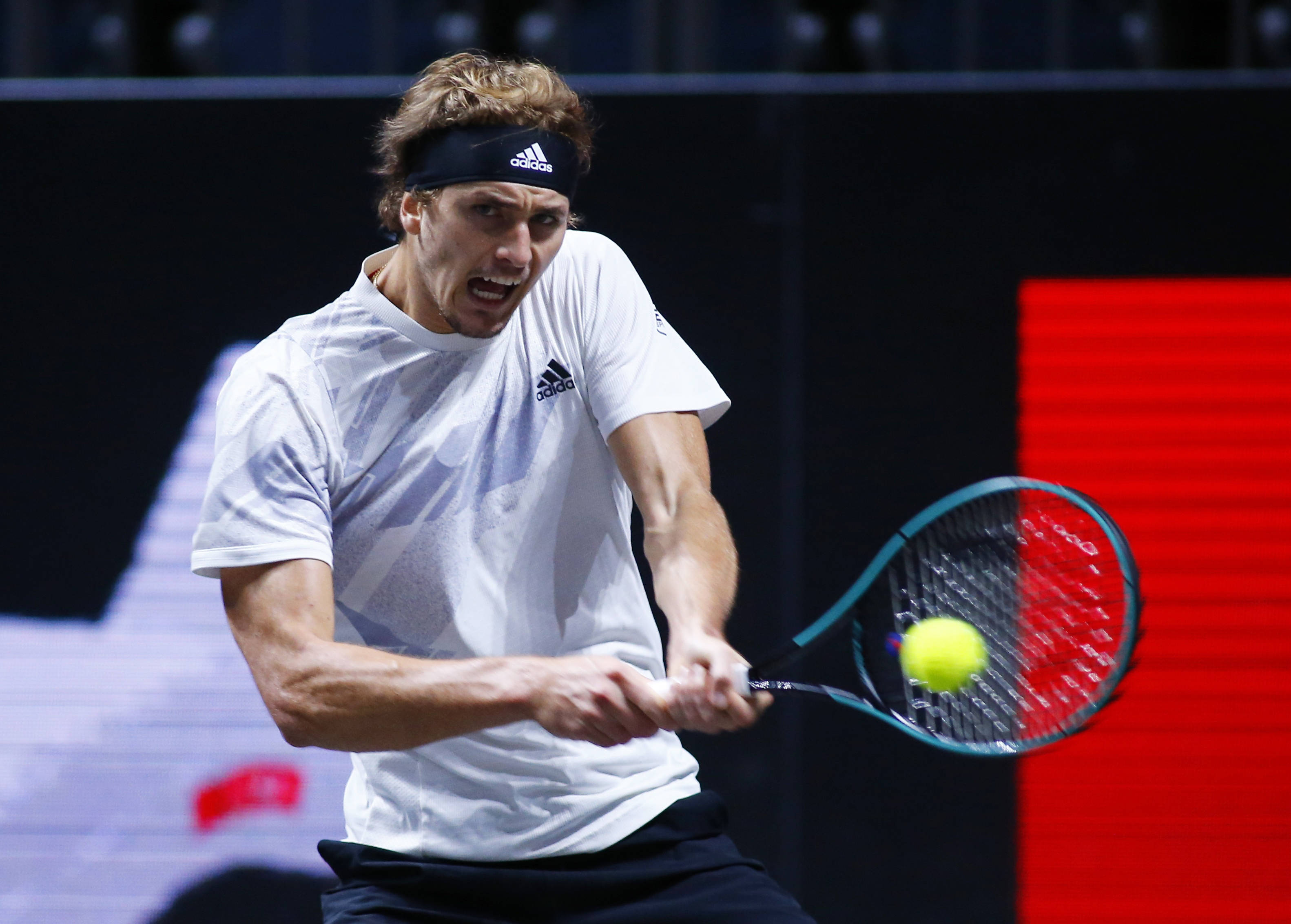 米兰APP下载-德国网球队横扫日本网球队,兹维列夫打破历史纪录的简单介绍