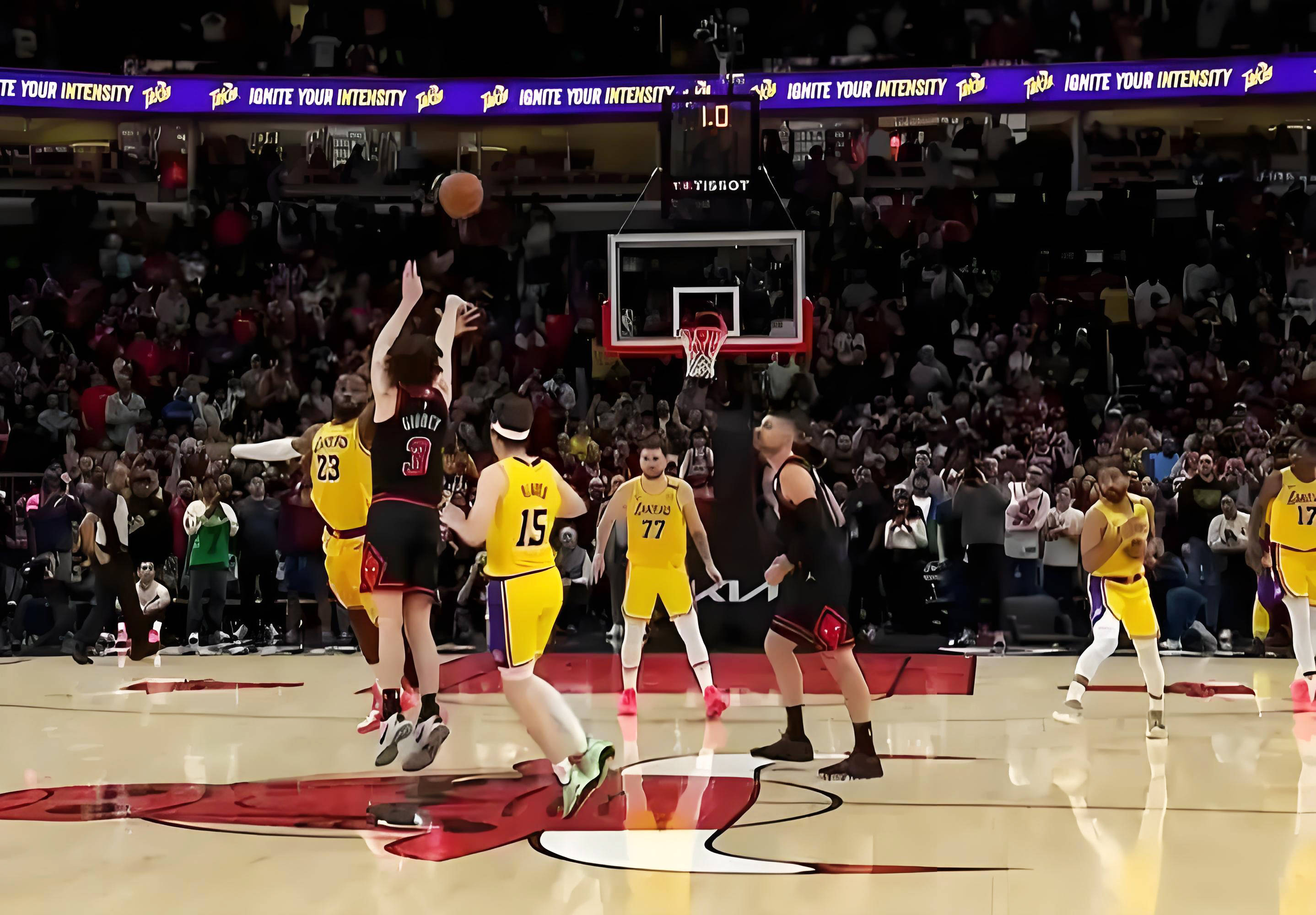 湖人绝杀加拿大男篮，戈贝尔送出助攻