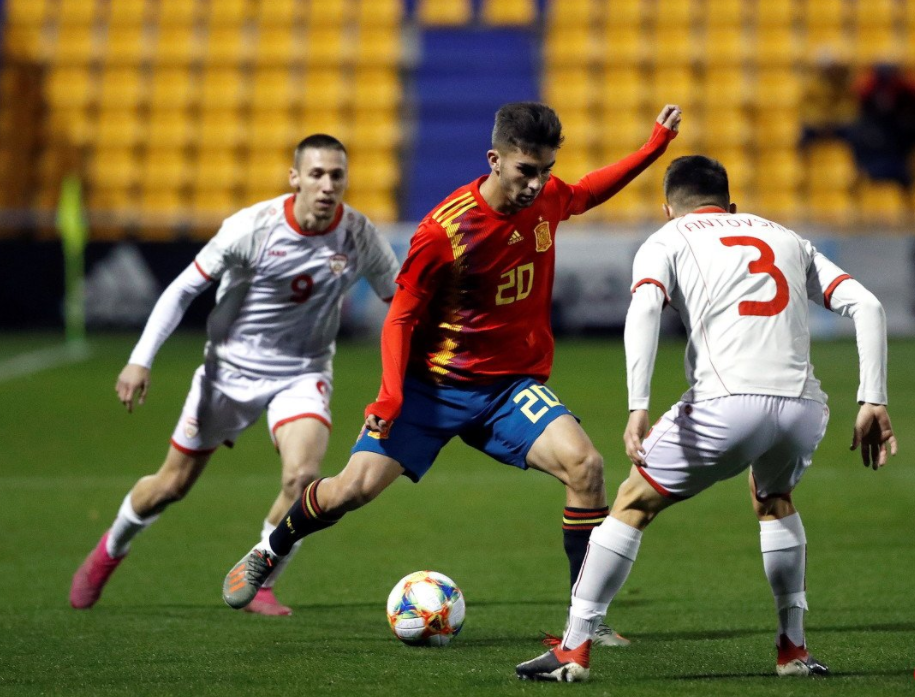 米兰-波兰vs瑞典，强强对话看谁更胜一筹