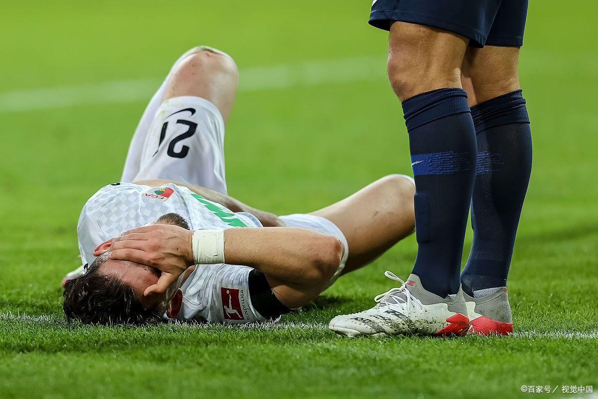 汉堡主场遭遇绝杀,球迷失望的简单介绍 汉堡主场遭遇绝杀,球迷失望的简单介绍