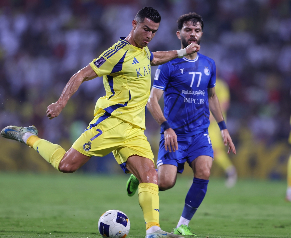 米兰体育官网-包含切尔西大将领衔射门，展示强大攻势的词条