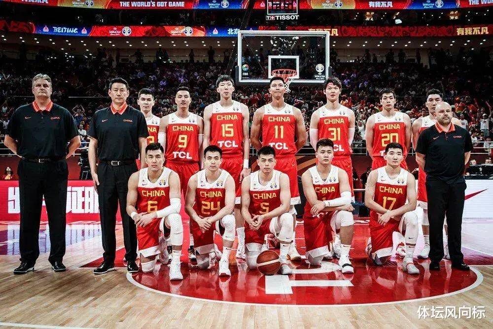 中国男篮完胜意大利男篮,布拉德利关键制胜的简单介绍 中国男篮完胜意大利男篮,布拉德利关键制胜的简单介绍