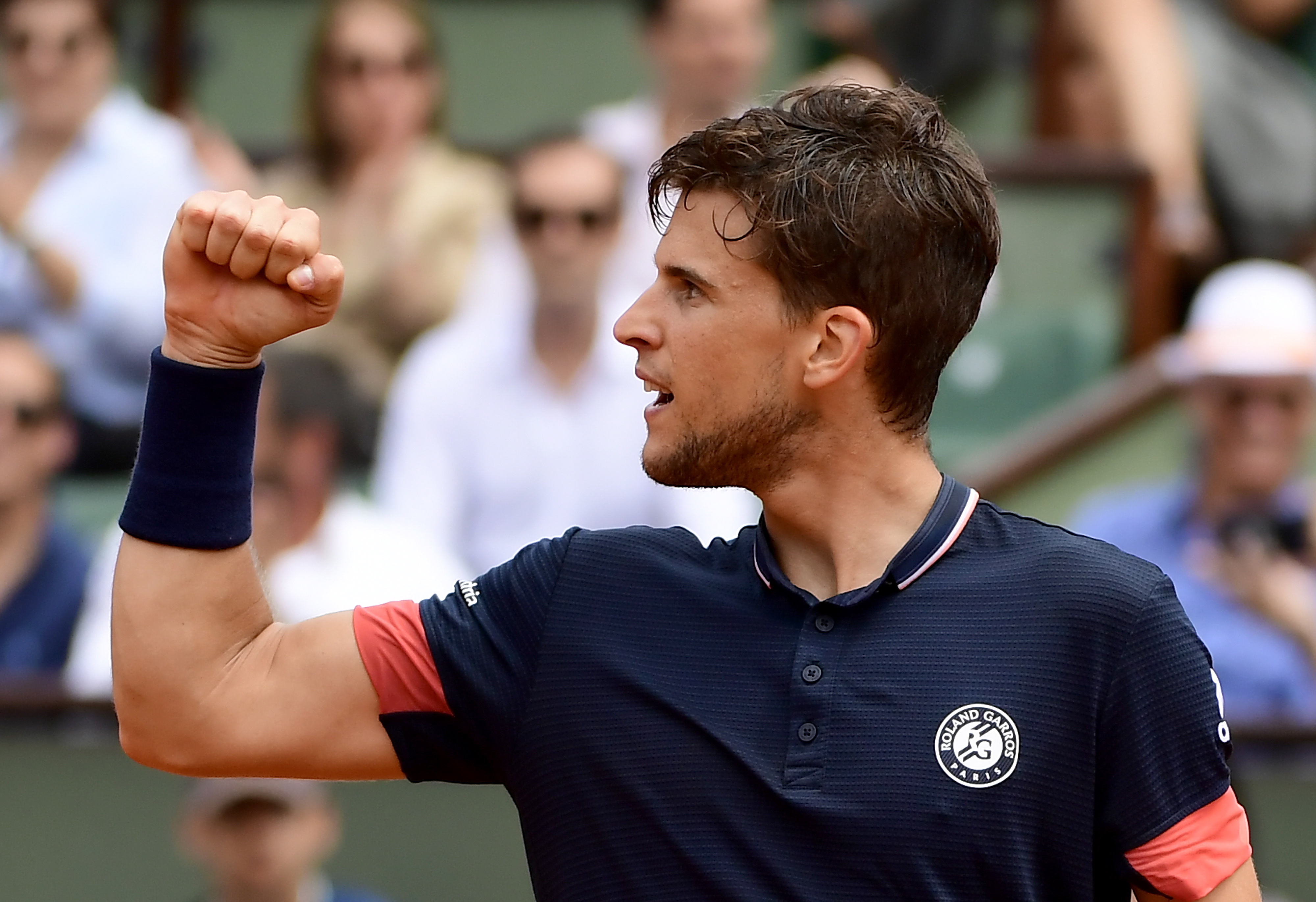 米兰体育-包含温网轻取年终总决赛，蒂姆关键制胜的词条