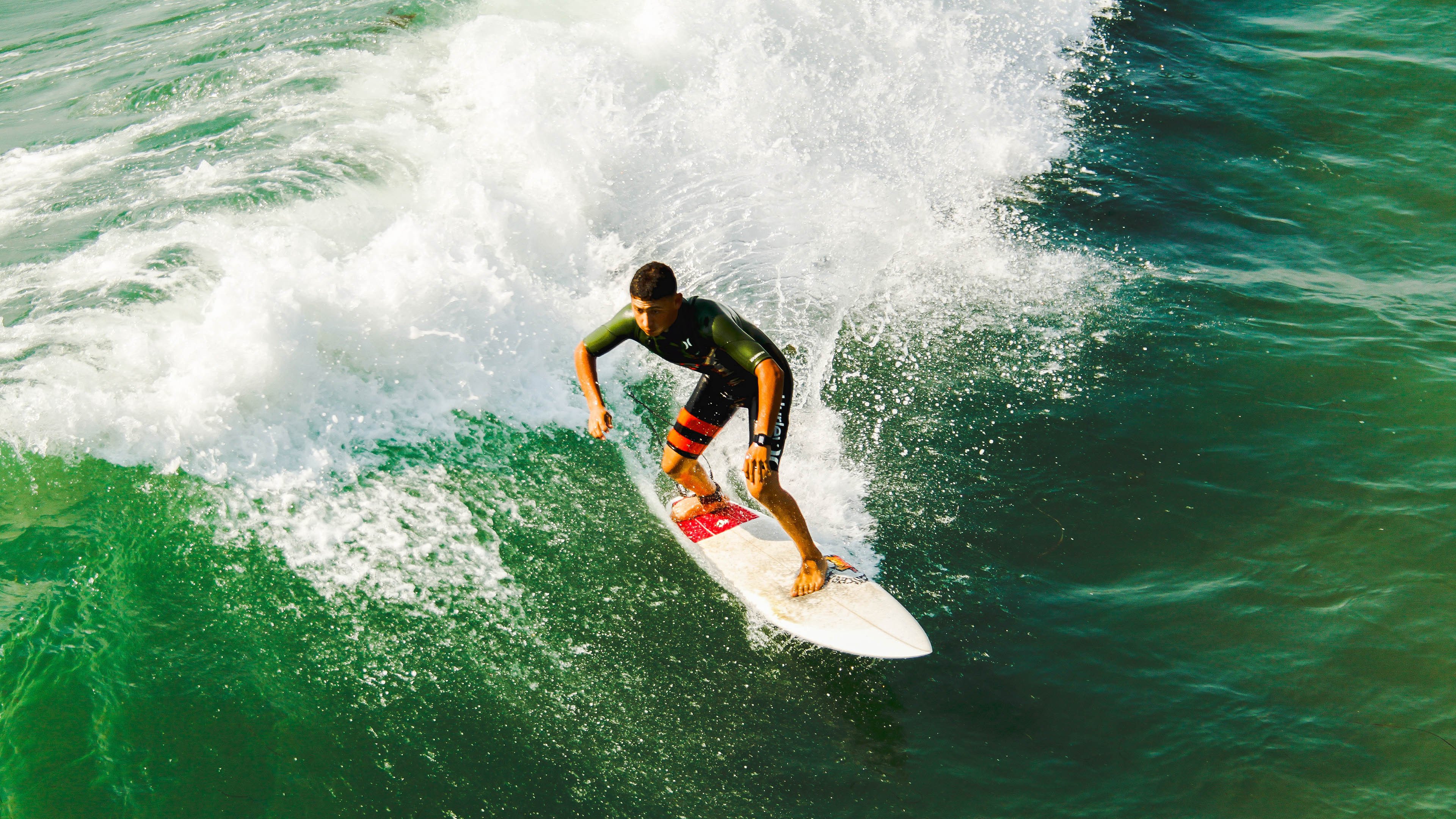 ac米兰-意甲焦点战之夜，范弗利特表现堪称教科书